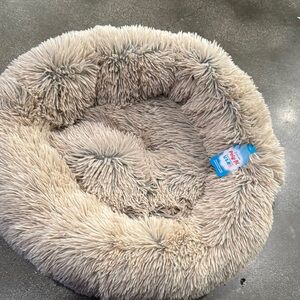 Fluffy Cream Pet Bed